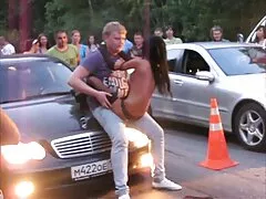 Belles lesbiennes porno film vf qui utilisent strapon pour baiser.