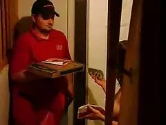 Ce mec porno francais mere et fille baise une fille tous les jours.
