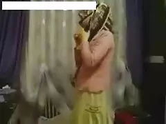 Ce gars collé un gros cul son cul. un film x français
