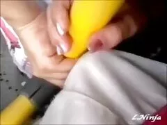 Le masseur streaming french porn a donné un coup de pied au client.