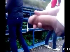 La fille a forcé l'homme à film pirno francais envisager de tricher.