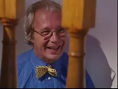 Trois nœuds de ado french porn chaussettes ont attaqué un homme.