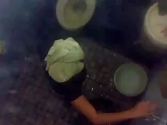 Les gars baisent leurs grandes film porno complet italien mères russes.